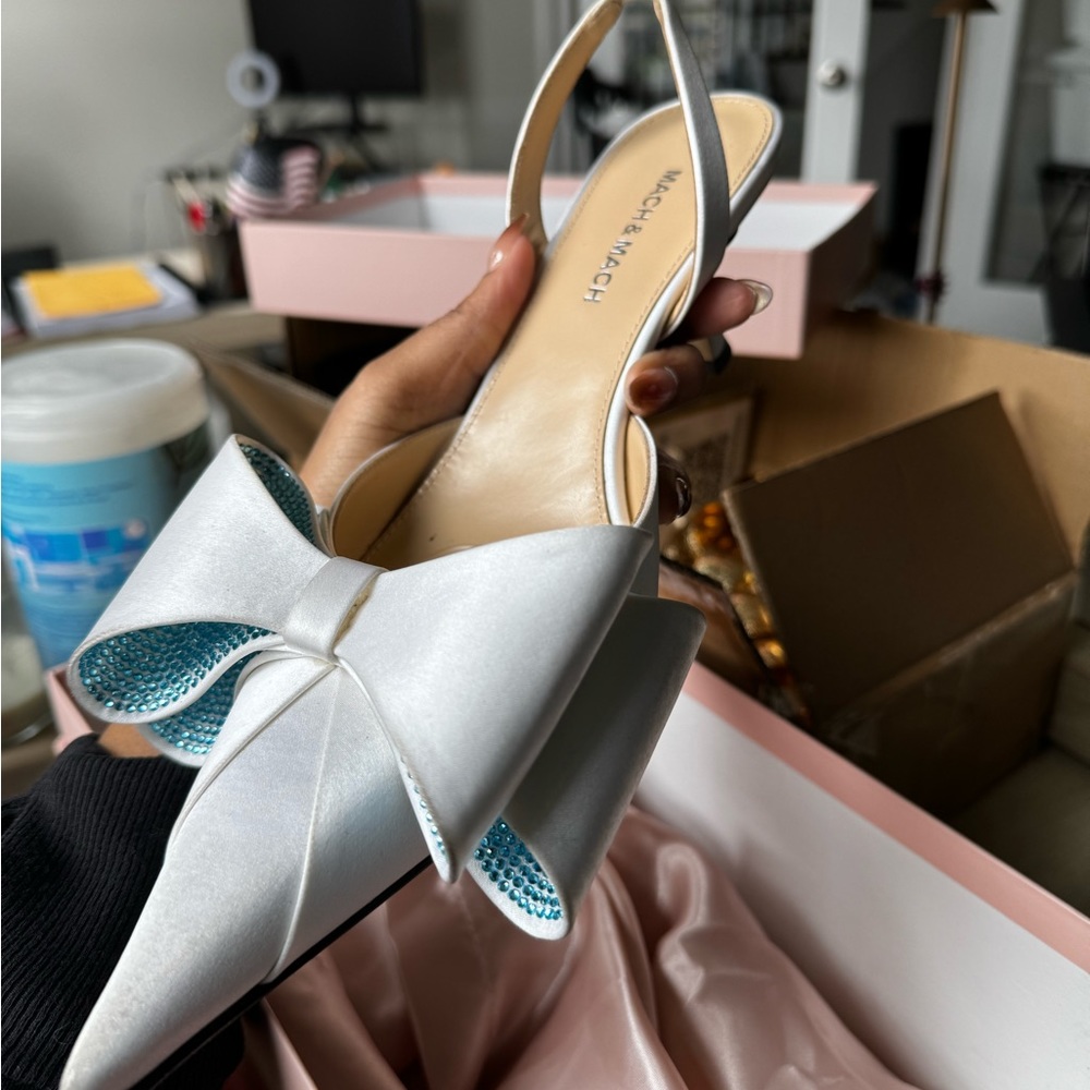Mach & Mach Wedding Shoes (Size 40/ US 9.5) - Picture 3 of 4